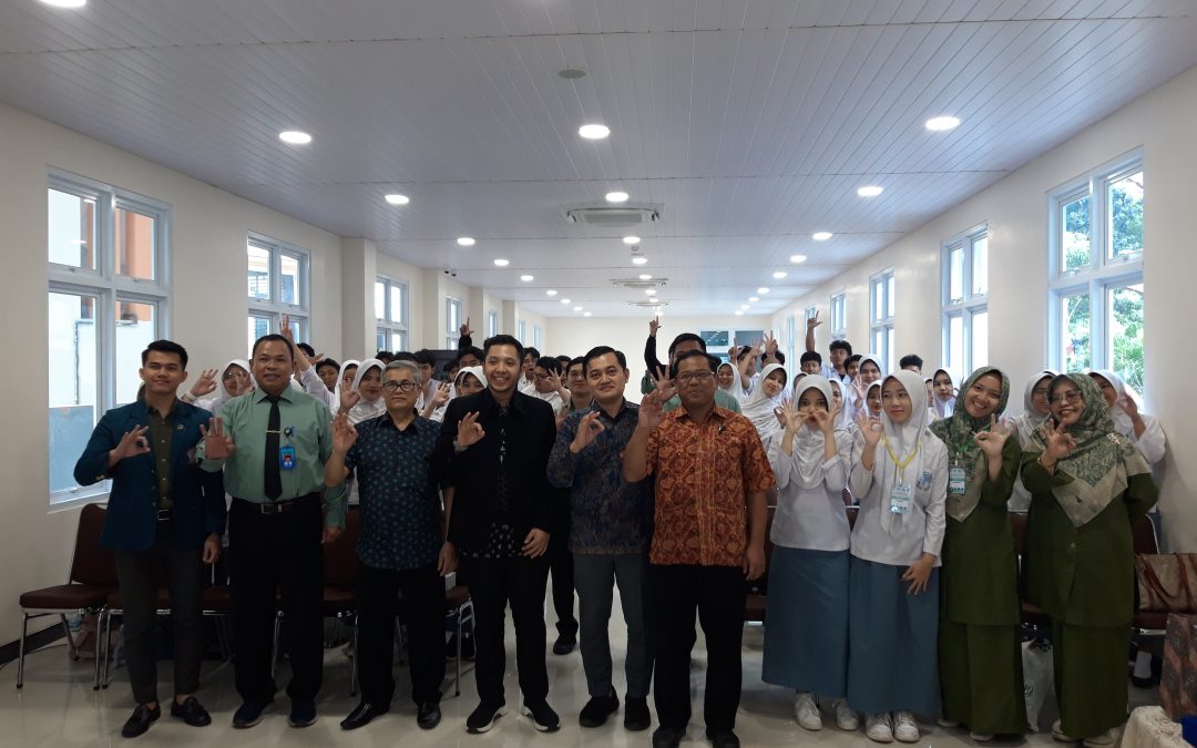 Faculty of Law Undip Receives Visit from Al Azhar 19 Islamic High School