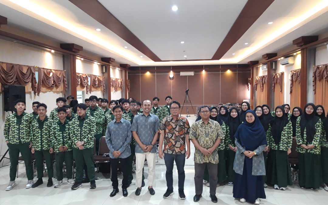 Kunjungan SMA Islam Nurul Fikri Boarding School Lembang